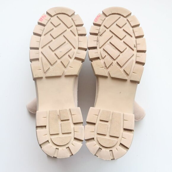 Steve Madden Howler Beige Suede Chelsea Ankle Boots Lug Sole Fall Chunky Booties - Picture 6 of 16